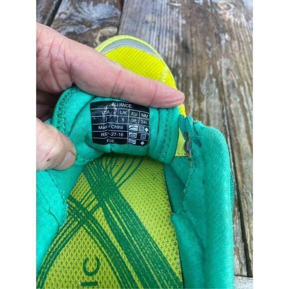 Vionic Alliance Women’s Sneakers Size 7 Green Yellow Orthotic Support Running Sh - Picture 8 of 8